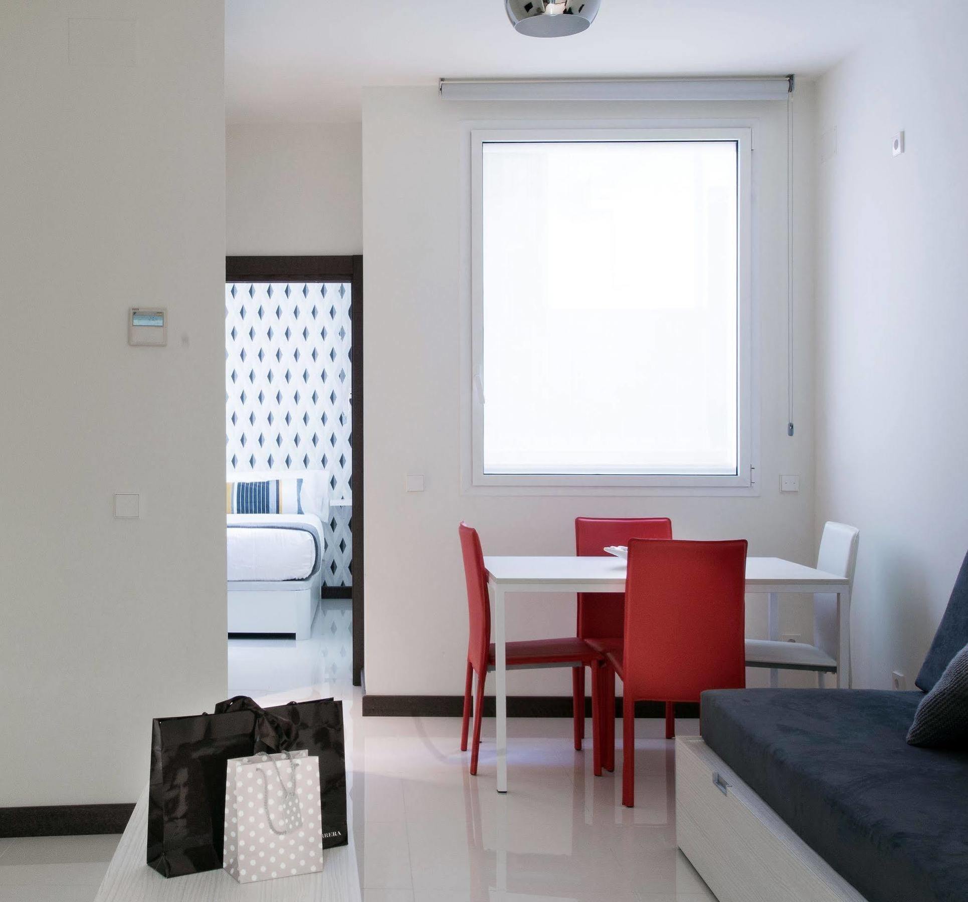 Roisa Suites Madri Exterior foto