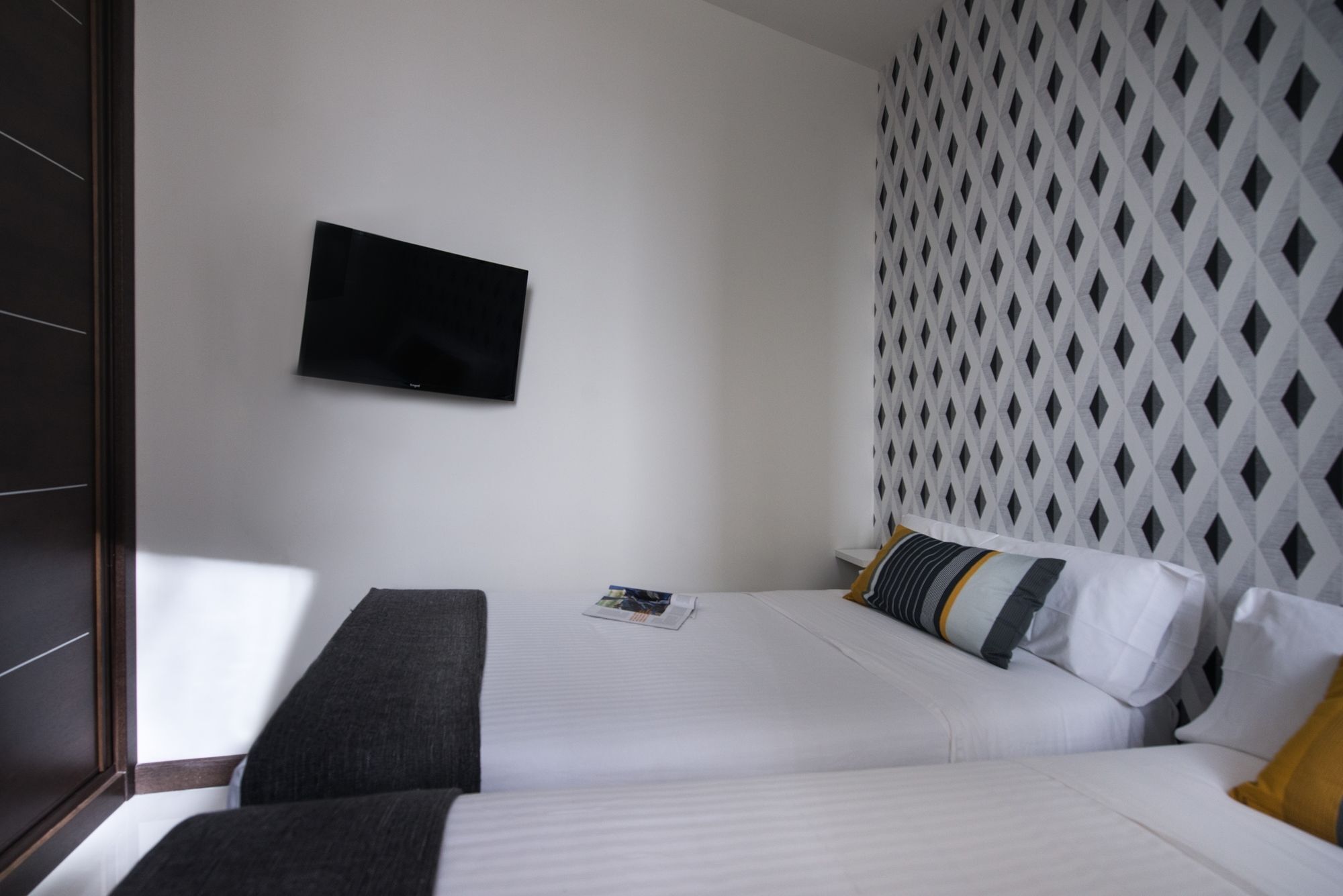 Roisa Suites Madri Exterior foto